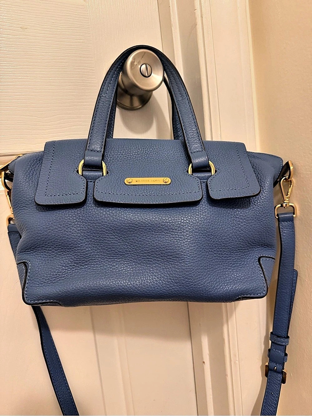 Michael Kors Genuine Leather Crossbody/Handbag